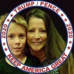 Meet your Posher, Joann